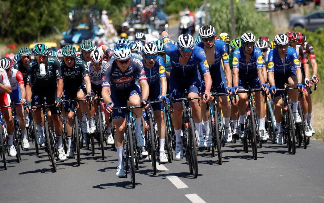 13. etapa Tour de France se jela mezi Nimes a Carcassonne