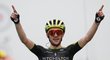 Vítězem 15. etapy Tour de France se stal britský závodník Simon Yates