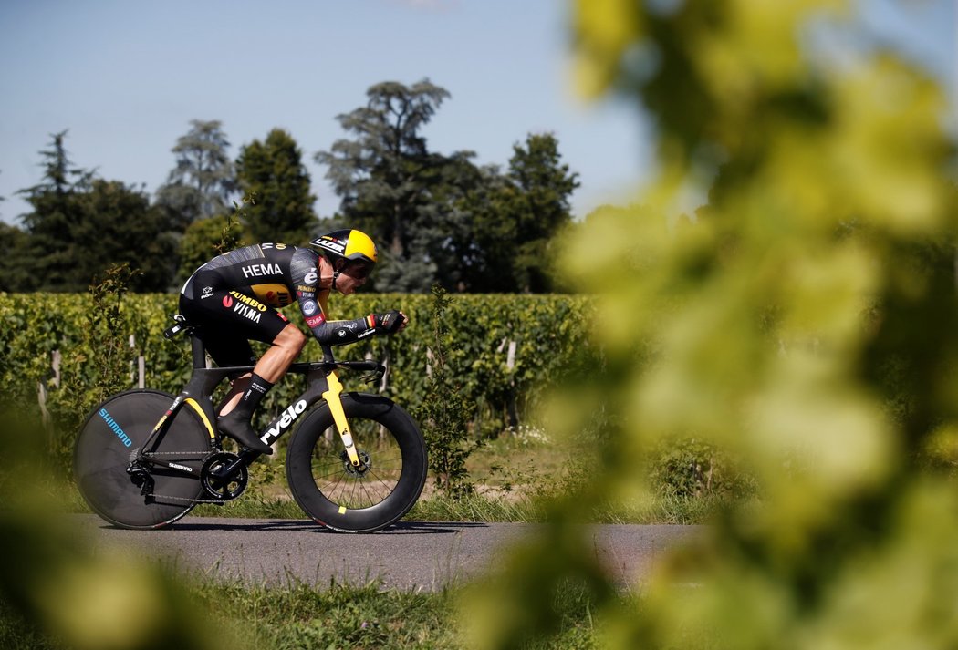 Belgický univerzál Wout van Aert ovládl časovku na Tour de France