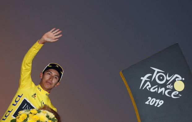 Egan Bernal se stal historicky prvním kolumbijským vítězem Tour de France Egan Bernal se stal historicky prvním kolumbijským vítězem Tour de France