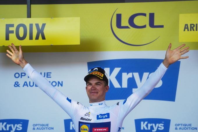 Famózní Vacek ve čtvrté etapě Tour. Zařídil triumf pro parťáka, celkově je už třetí! Famózní Vacek ve čtvrté etapě Tour. Zařídil triumf pro parťáka, celkově je už třetí!