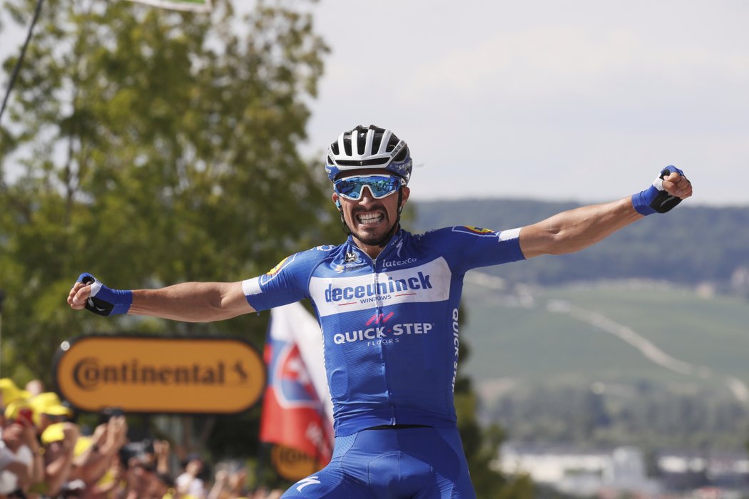 Julian Alaphilippe vyhrál třetí etapu Tour de France a dostal se do průběžného vedení