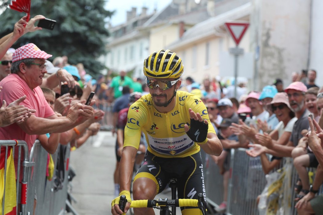 Francouzský jezdec Julian Alaphilippe před startem 19. etapy na Tour de France