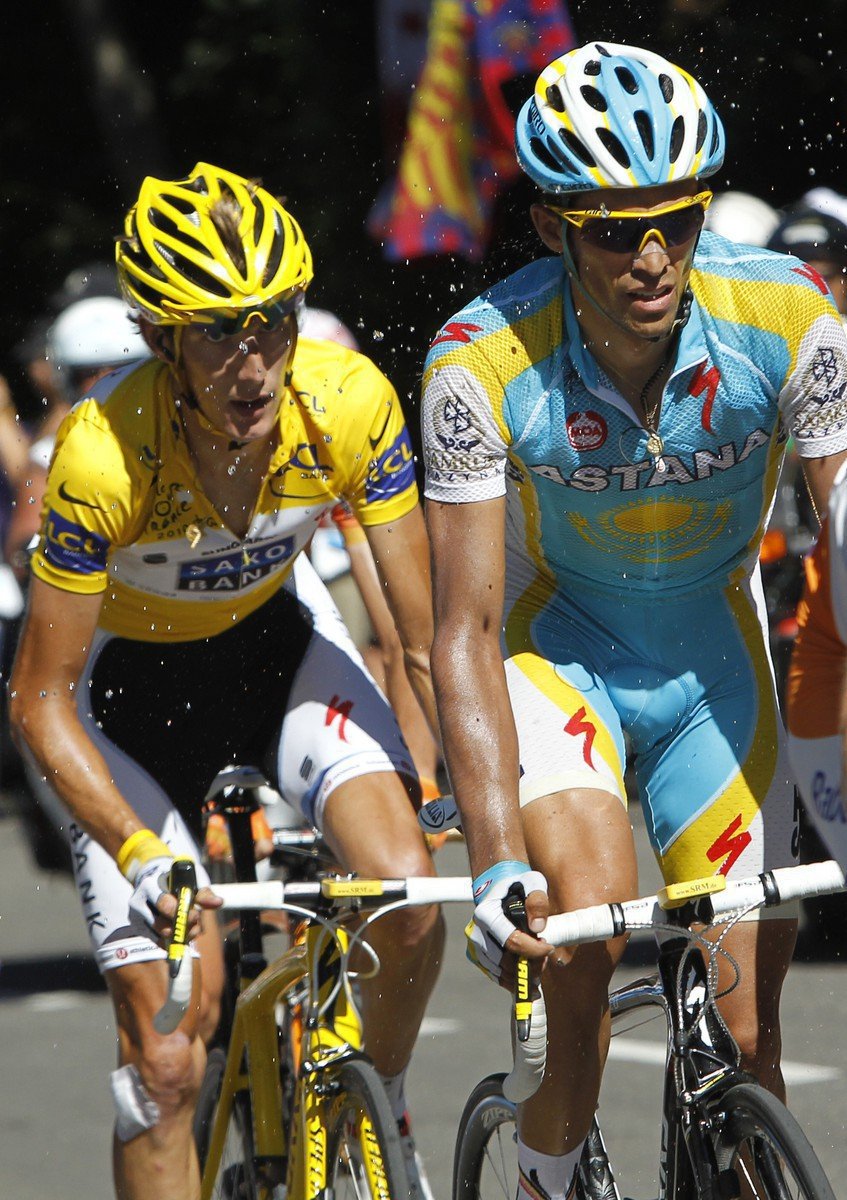 Andy Schleck a Alberto Contador na 14. etapě Tour