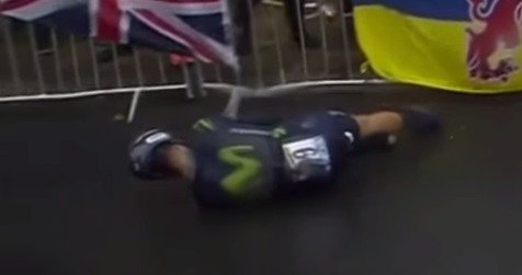 Alejandro Valverde a jeho ošklivý pád na Tour de France v roce 2017