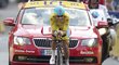 Italský cyklista Vincenzo Nibali slaví po dvacáté etapě Tour de France, sobotní časovku sice nevyhrál, ale v průběžném hodnocení dál vede
