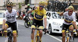 Odměny na Tour de France: stáj Sky přejela všechny, Češi brali drobné