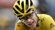 Odřený Chris Froome měl krev na žlutém trikotu pro lídra Tour de France