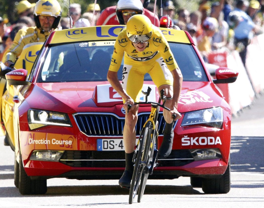 Lídr závodu Tour de France Chris Froome