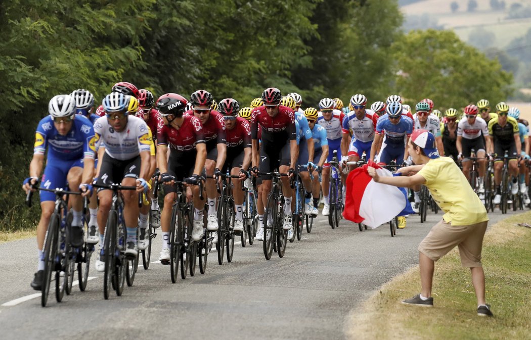 Klidné tempo pelotonu