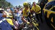 Chros Froome po kolizi na Tour de France musel jet na náhradním kole, které mu ale vůbec nesedělo