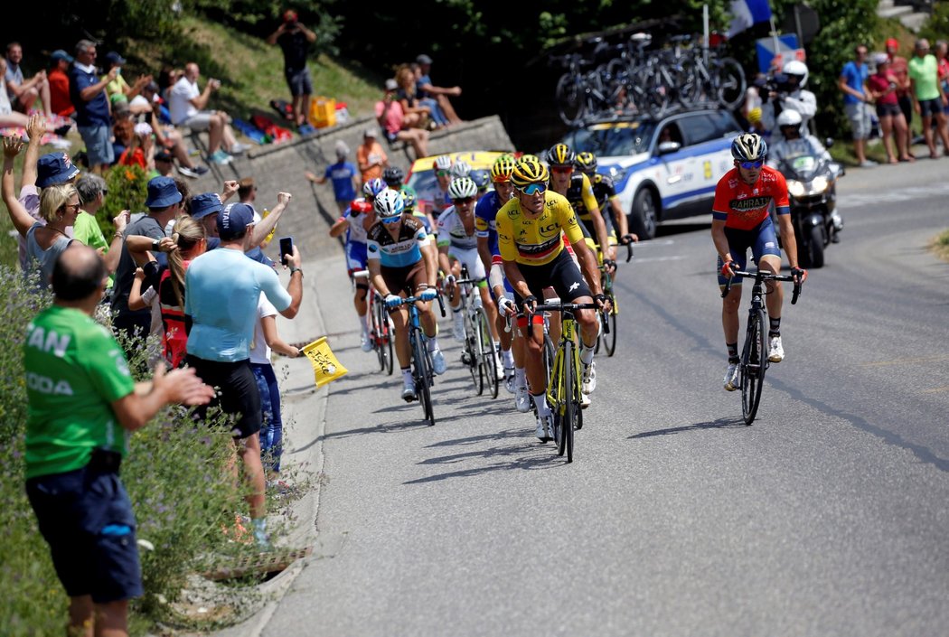 Vedoucí muž Tour de France Greg Van Avermaet během 10. etapy