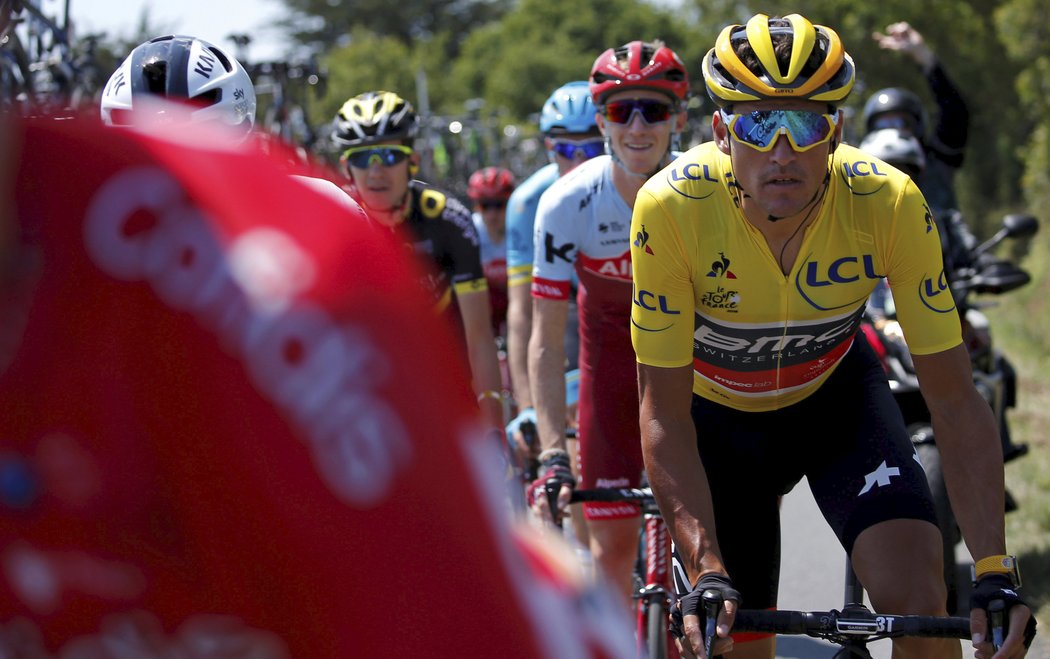 Belgičan Greg Van Avermaet na trati čtvrté etapy Tour de France