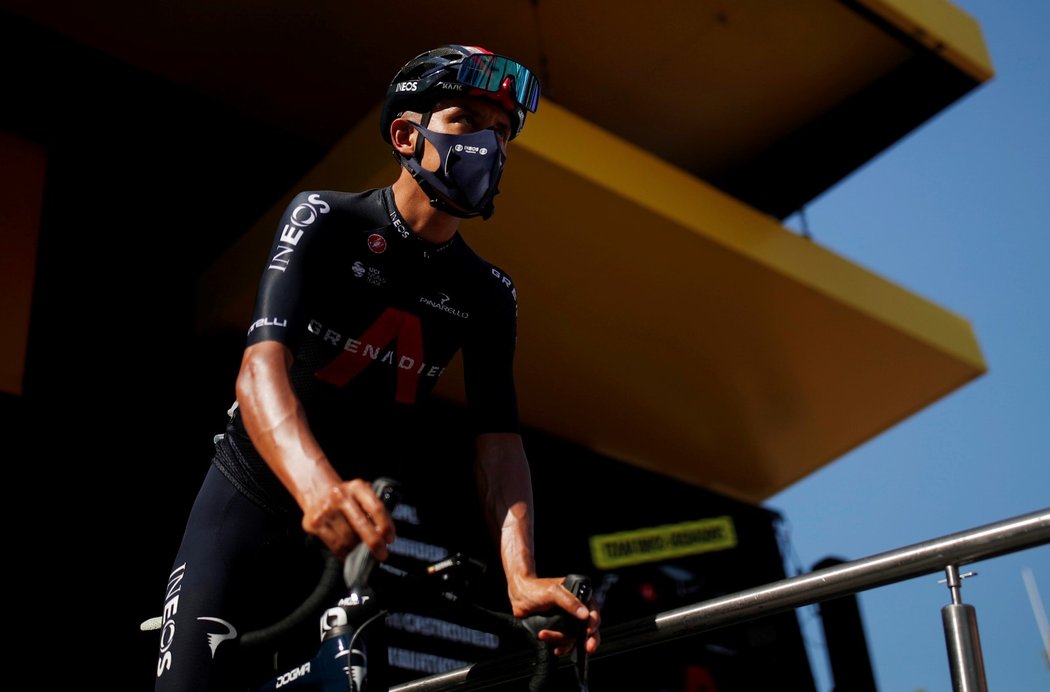 Jezdec týmu INEOS Egan Bernal v 15. etapě Tour de France, kde s největší pravděpodobností ztratil šanci na obhajobu prvenství