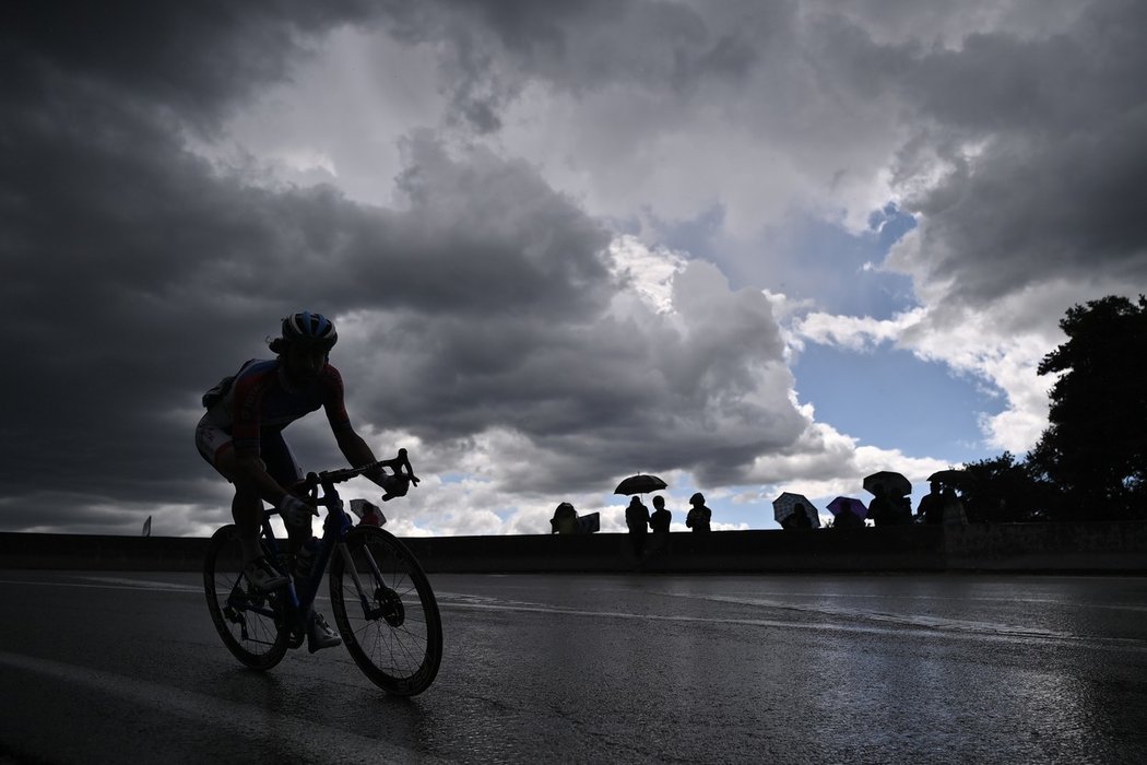 Jerome Cousin při svém nakonec sólovém úniku ve třetí etapě Tour de France