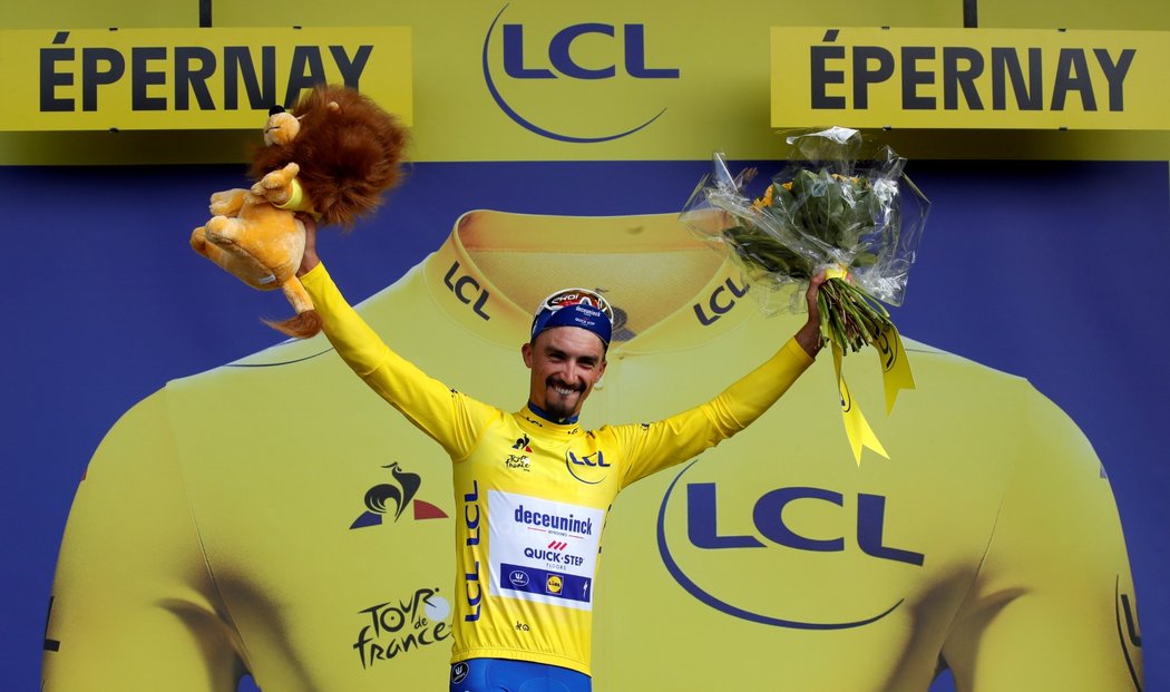 Julian Alaphilippe ze stáje Deceuninck-Quick Step je po třetí etapě novým lídrem Tour de France 2019