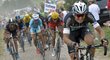 Zdeněk Štybar se pokouší o únik na obávaných kostkách ve čtvrté etapě Tour de France