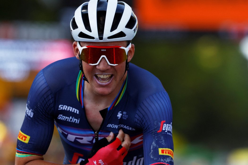 Dánský cyklista Mads Pedersen získal 19. etapu letošní Vuelty ve svůj prospěch