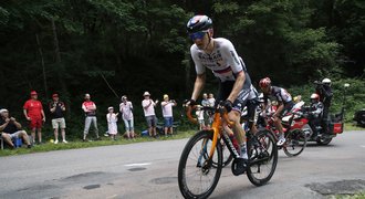 Pět a půl hodiny dřiny: Mohorič má životní triumf, vedení Tour drží Van der Poel