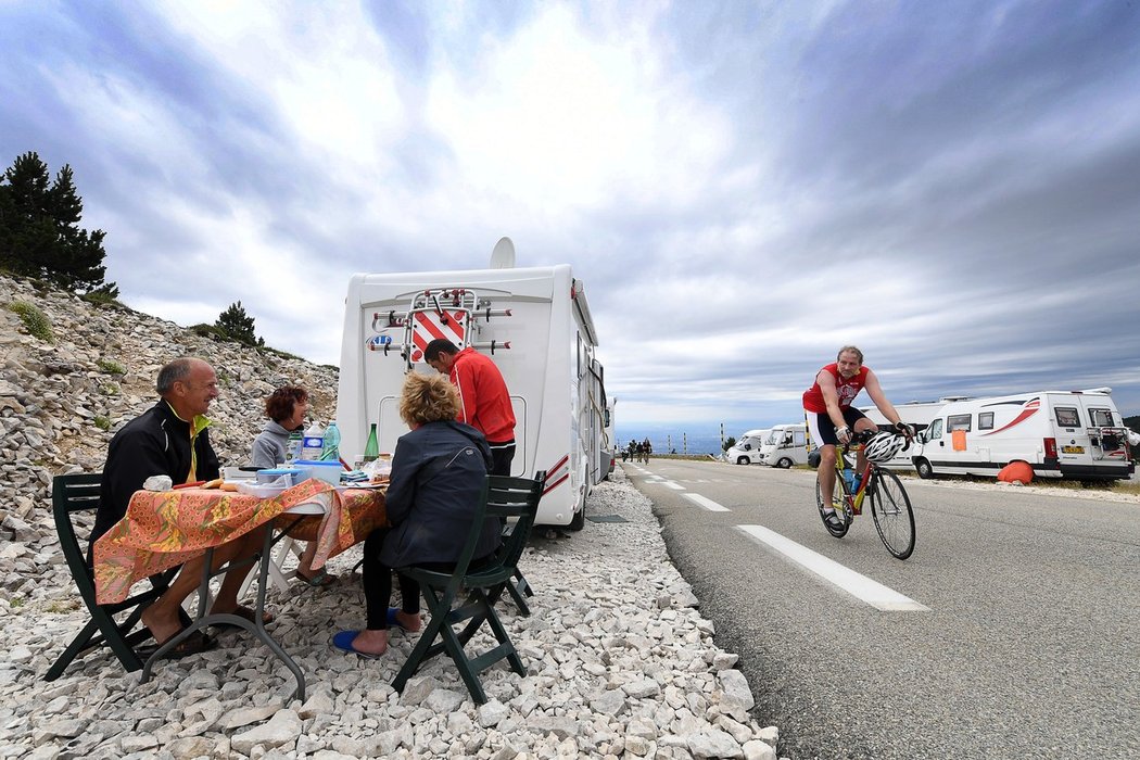 Vrchol Mont Ventoux, jeden z nejtěžších kopců na cyklistické Tour de France