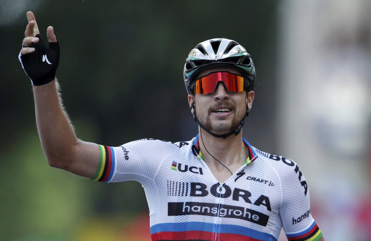 Peter Sagan slaví svou osmou etapovou výhru na Tour de France