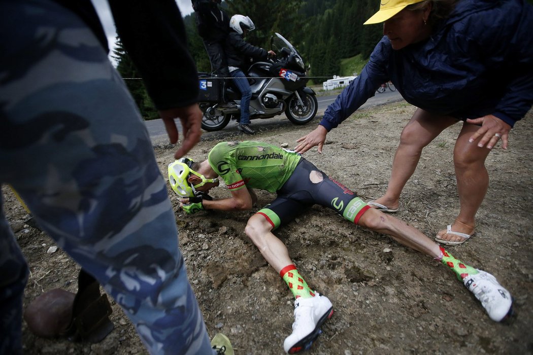 Pierre Rolland ve vysoké rychlosti upadl v 19. etapě Tour de France