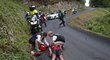 Richie Porte v péči lékařů po nebezpečném pádu v 9. etapě Tour de France