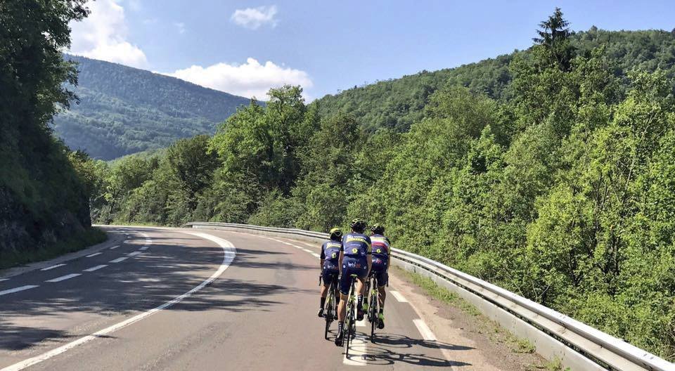 Roman Kreuziger si společně s týmovými kolegy vyzkoušel trasu osmé etapy ještě před samotným závodem