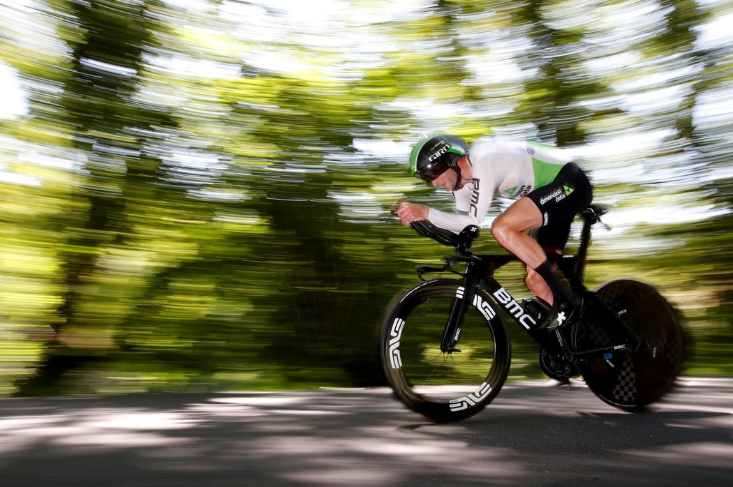 Steve Cummings během časovky na Tour de France