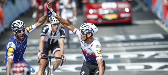 Poslední český vítěz etapy na Tour (2015) Zdeněk Štybar překonal tvrdé pyrenejské kopce