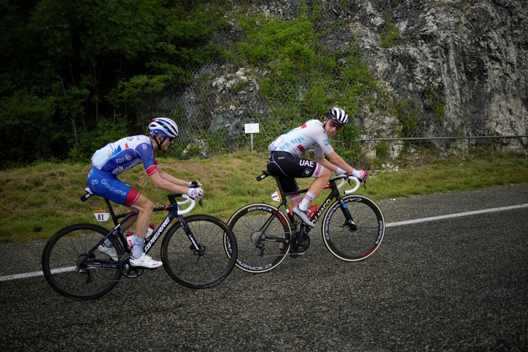 Tadej Pogačar v osmé etapě Tour de France zaútočil na celkové vedení