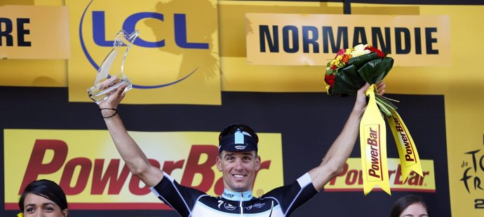 Zdeněk Štybar se raduje z triumfu v šesté etapě Tour de France