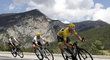 Chris Froome během stoupání na Col d&#39;Izoard