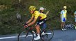 Belgický cyklista Greg Van Avermaet ze stáje BMG jel během sobotní etapy Tour de France ve žlutém.