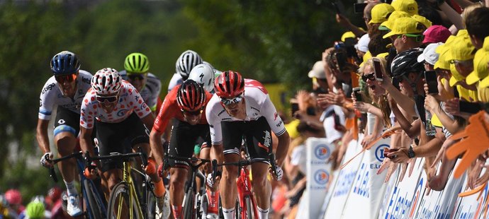 Závěrečný spurt na Tour de France.