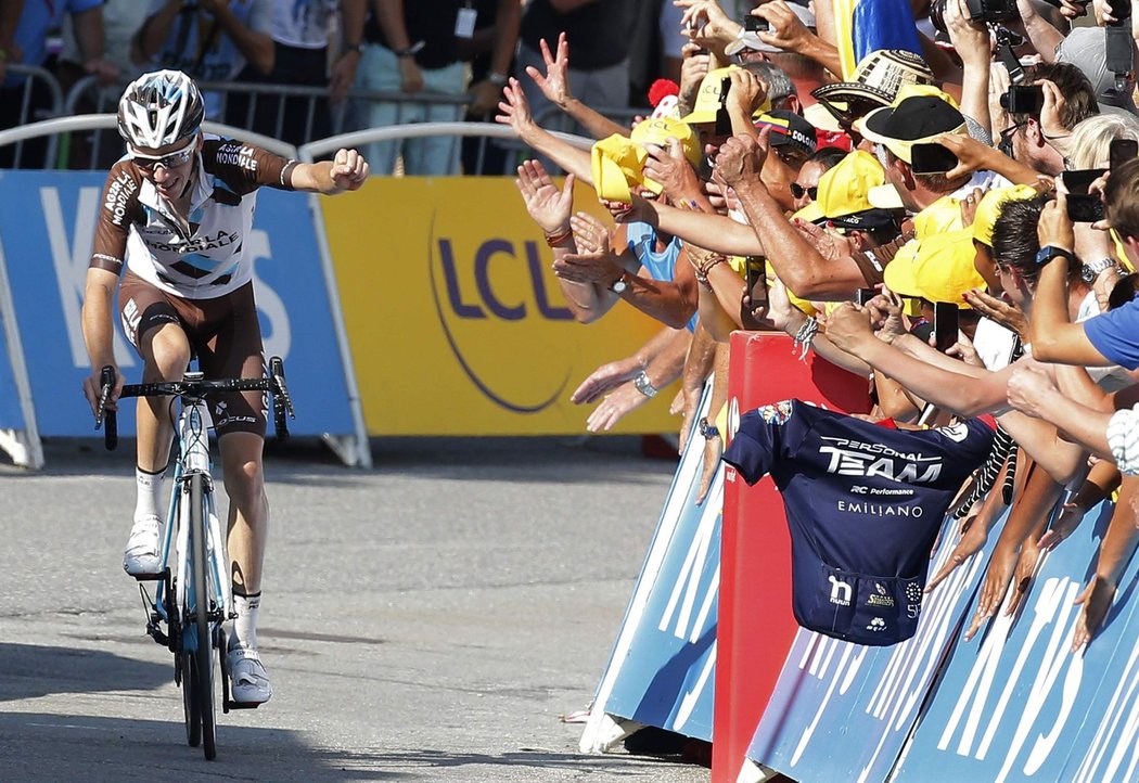 18. etapu Tour de France ovládl francouzský cyklista Bardet