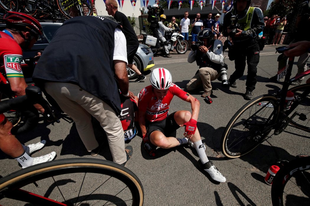 Australan Richie Porte musel po pádu v 9. etapě z Tour de France odstoupit