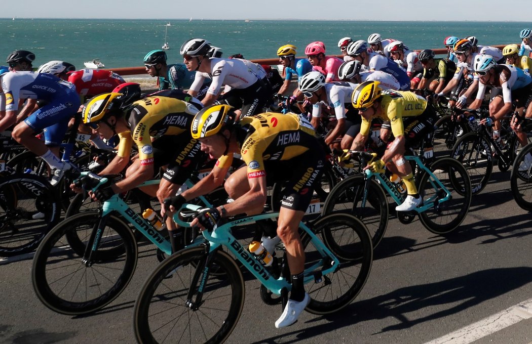 Časovka na slavném cyklistickém závodě Tour de France