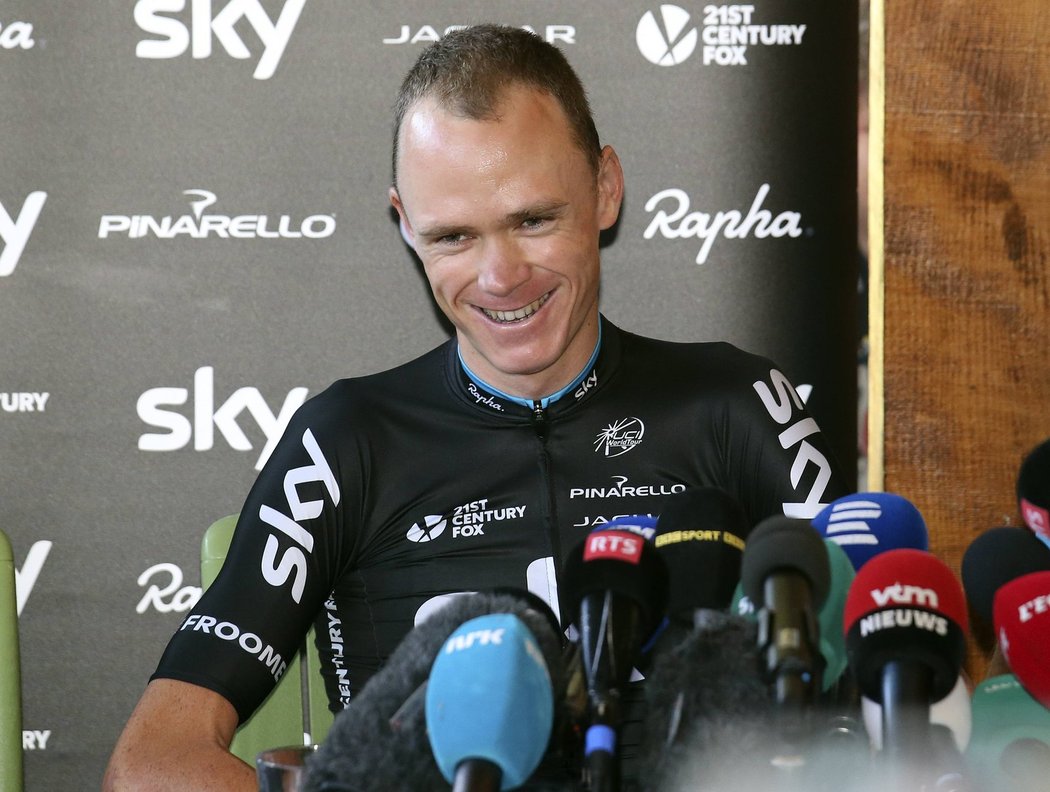 Christopher Froome se snaží vyvrátit spekulace ohledně možnosti, že by si na Tour de France pomáhal dopingem