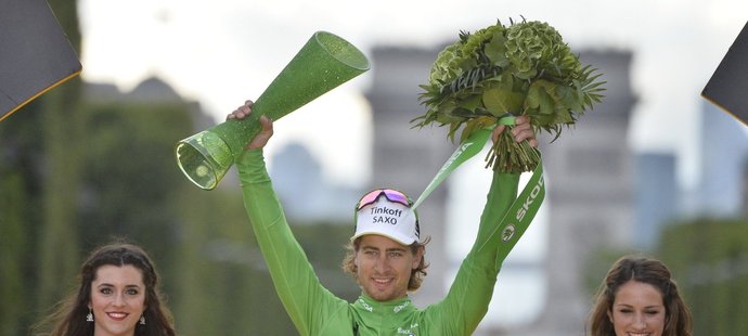 Slovenský cyklista Peter Sagan v zeleném dresu pro nejlepšího sprintera na Tour de France