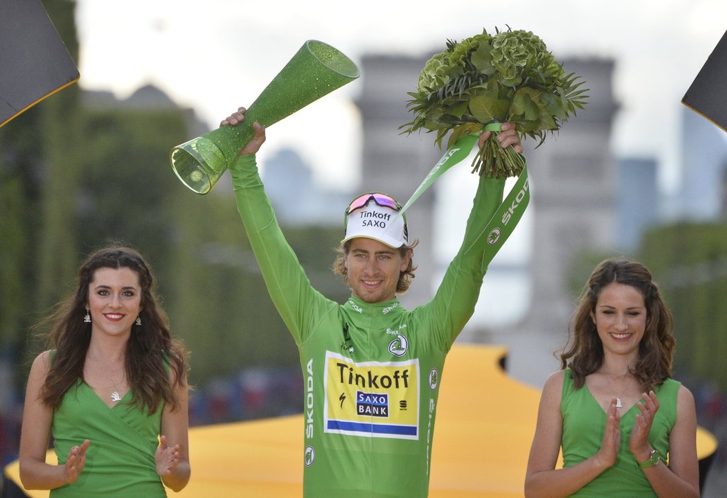 Slovenský cyklista Peter Sagan v zeleném dresu pro nejlepšího sprintera na Tour de France