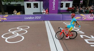 Vyhrál olympiádu. Teď kazašský cyklista Vinokurov končí