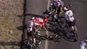 Hvězdný slovinský cyklista Tadej Pogačar musel po pádu v 8. etapě odstoupit z Vuelty