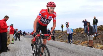 Froome kvůli pádu ztratil v čele Vuelty 20 vteřin, 12. etapu ovládl Marczynski