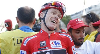 Froome jako třetí cyklista ovládl ve stejném roce Tour i Vueltu