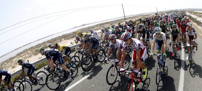 Nizozemský cyklista Tom Dumoulin vyhrál devátou etapu Vuelty