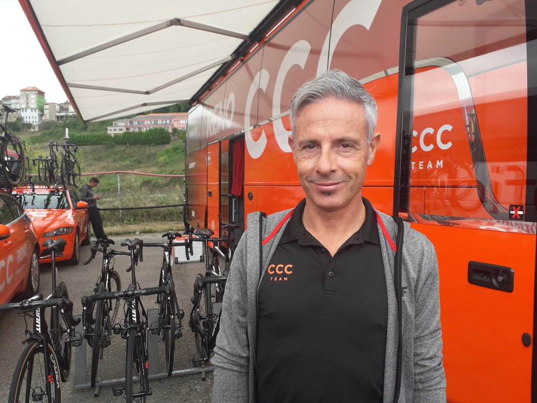 Sportovní ředitel stáje CCC Gabriele Missaglio už se těší na staronovou posilu - českého závodníka Jana Hirta