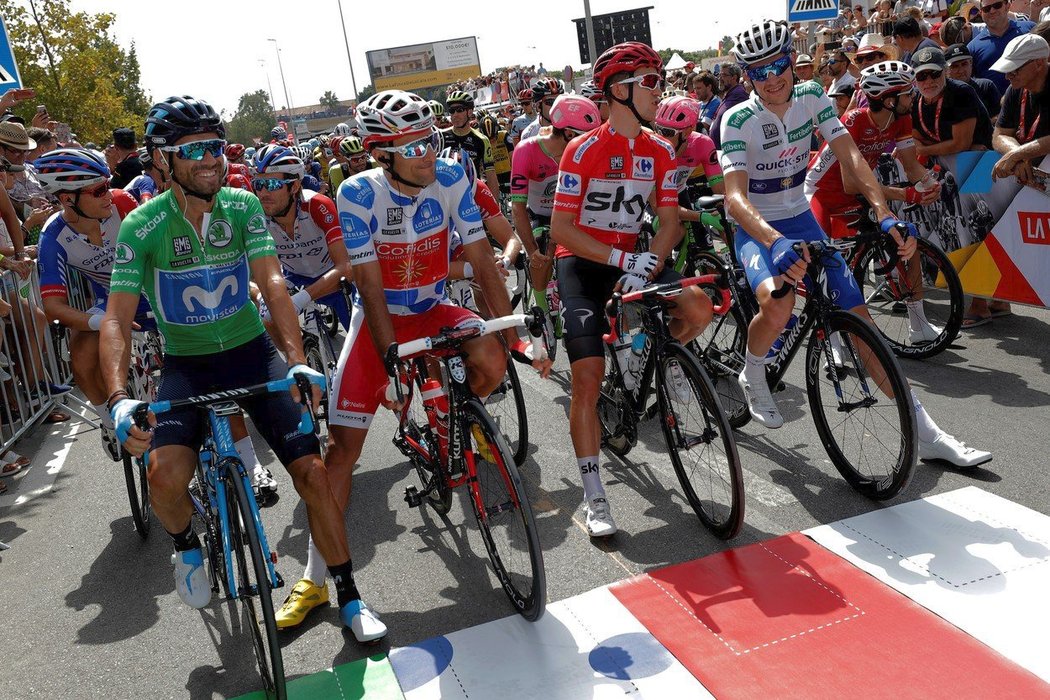 Třetí etapu Vuelty vyhrál v hromadném spurtu italský cyklista Elia Viviani. V červeném trikotu lídra zůstal Polák Michal Kwiatkowski