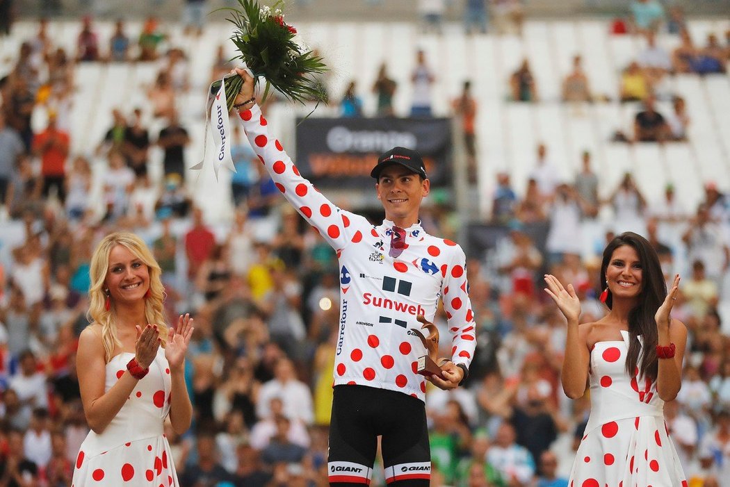 Warren Barguil jede na Tour de France