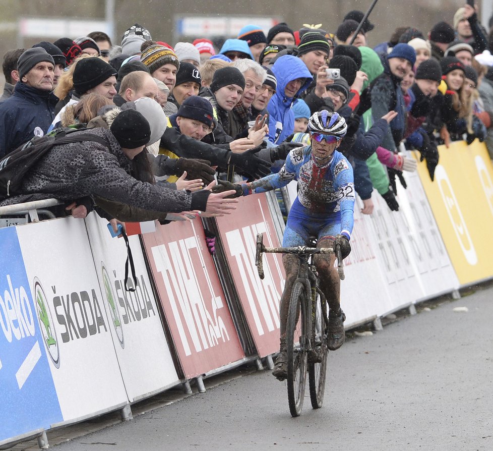 Kateřinu Nash hnaly za medailí zástupy fanoušků